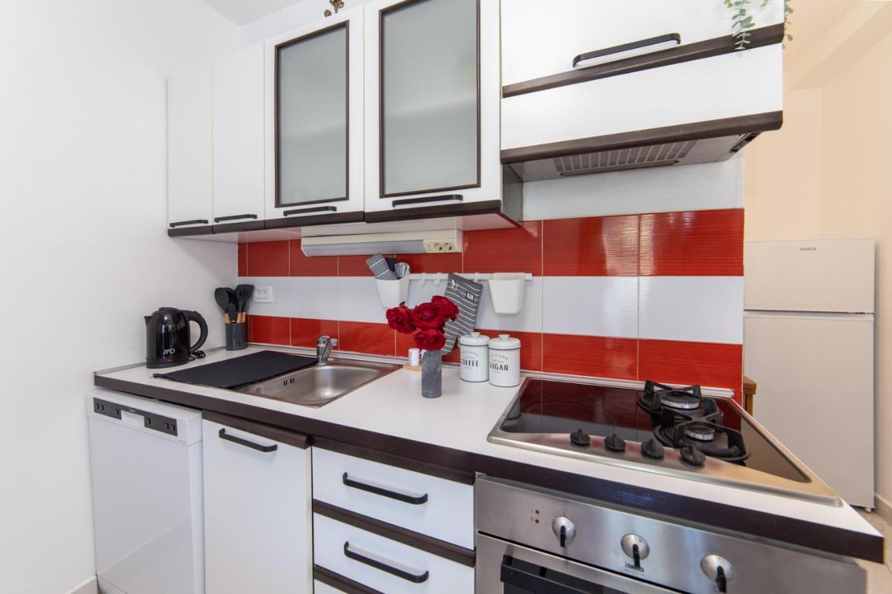 Apartman Porto Плоче Экстерьер фото