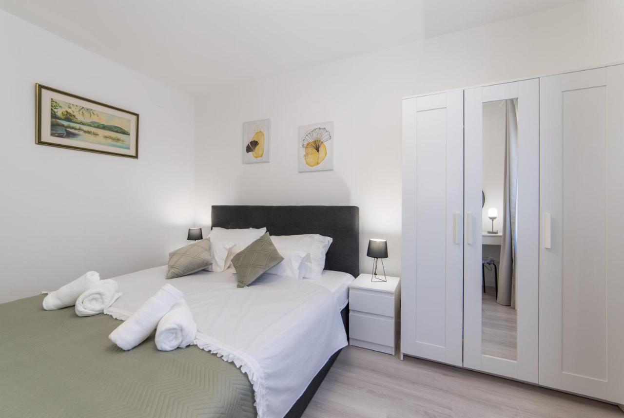 Apartman Porto Плоче Экстерьер фото
